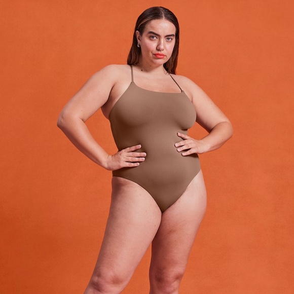 GIRLFRIEND COLLECTIVE Clemente One Piece Swimsuit in Equator - Picture 4 of 5